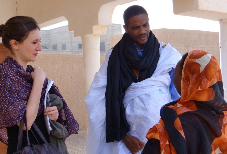 Maitre Mohameden Elid, the lawyer in this case, with a woman who recently escaped slavery, and Sarah Mathewson, our Africa Programme Manager