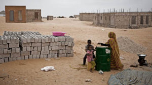 woman and children in Mauritania