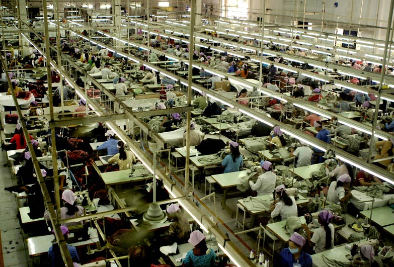 Workers in Vietnamese factory