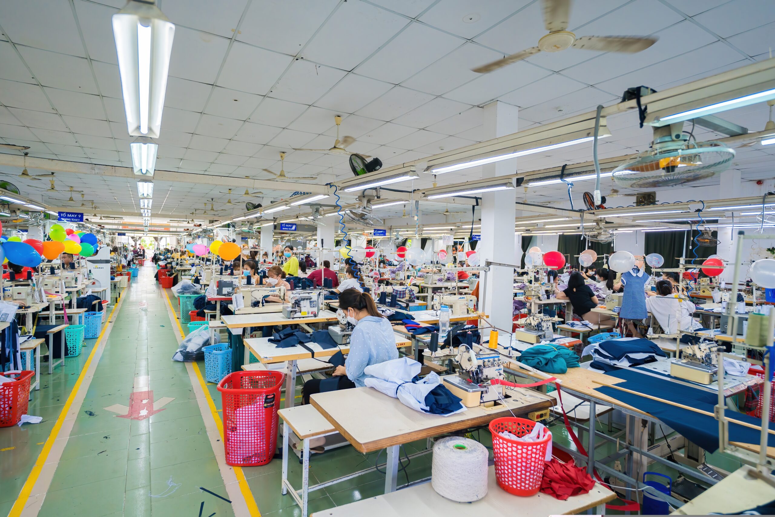 The fast fashion model: why the problem goes beyond Shein